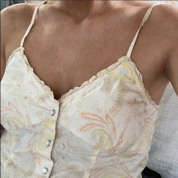 Vintage snap button up paisley tank - Picture 5 of 5